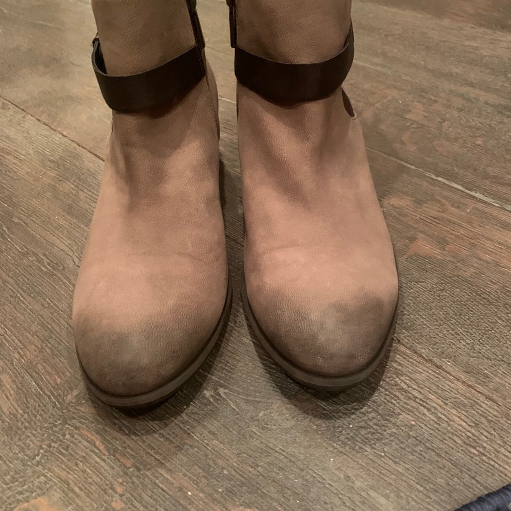 BP Booties - Picture 2 of 6